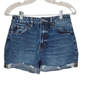 KanCan Women's High Rise roll cuff shorts sz 3 waist 25", Medium Blue Wash